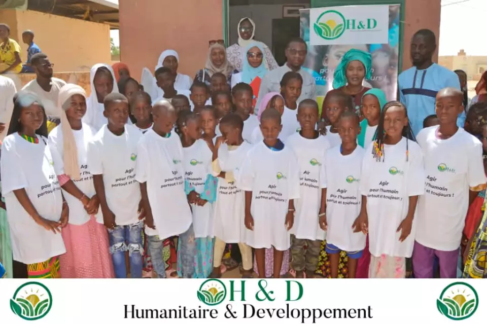 Des kits scolaires pour l’école élémentaire de Daara Halaybé, photo 2